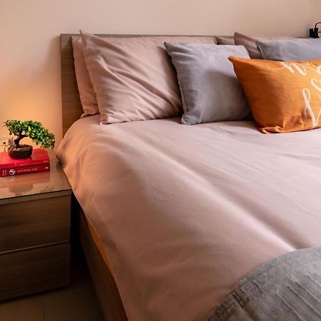 Modern Comfort - 2Br Apartment Center Of St Julians & Paceville Saint Julian's ภายนอก รูปภาพ
